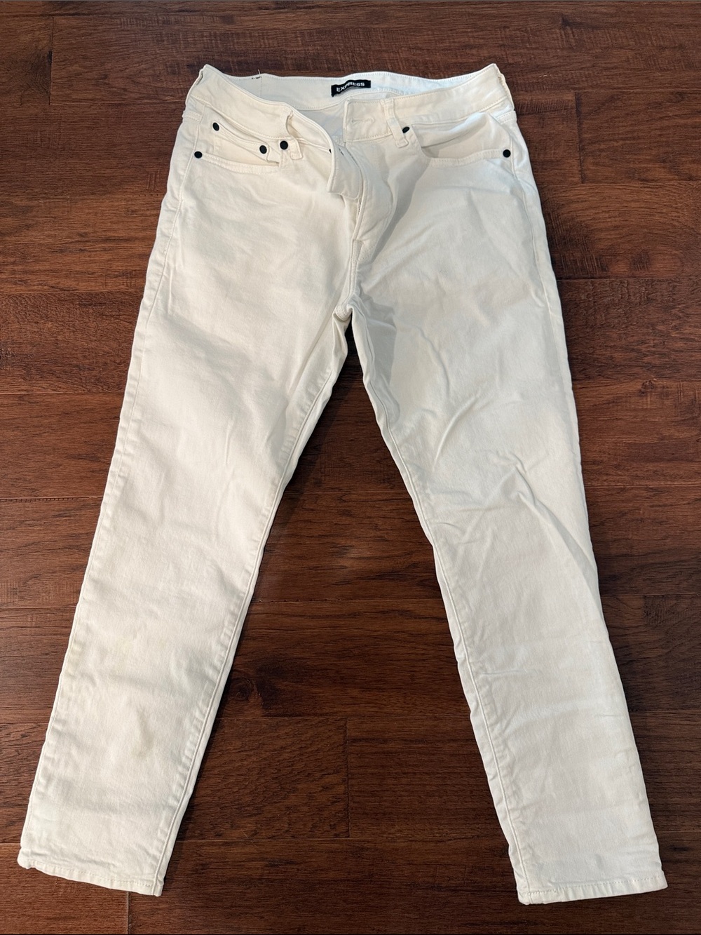 Express Men’s Slim Jeans in Off-White